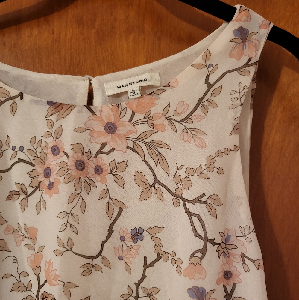 NWOT Max Studio floral sleeveless lined tunic length top size Large